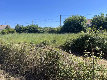 vente terrain 558 m2 à nevers