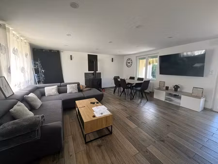 vente maison 5 pièces 110 m² à bezenet (03170)  150 500 €