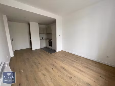 appartement à louer 2 pièces 42.22 m² - arras (62) - 684€