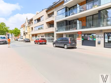 commercieel te huur in izegem