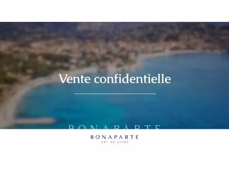 sainte-maxime : appartement t4 traversant 130m²  vue mer panoramique  terrasse de 30m² et.