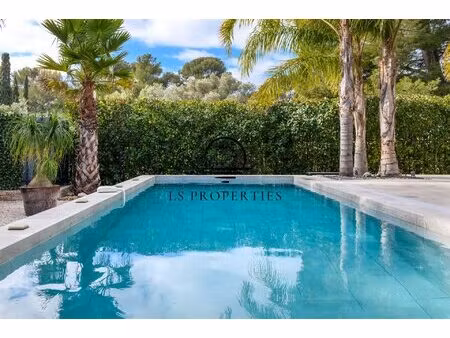 magnifique villa contemporaine recente  à pied du port  des plages et des commerces