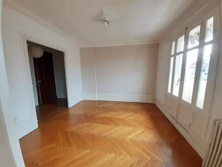location appartement 2 pièces 60m² annecy 74000