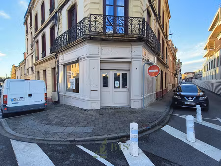 location local commercial 175m² roanne 42300