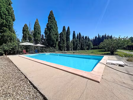 maison chateaurenard 6 pièce(s) 160 m²  4 chambres  grand jardin avec piscine