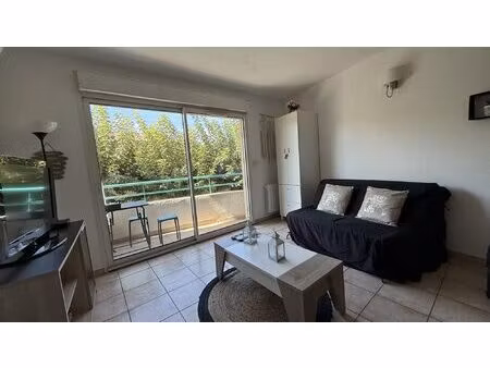t2 meublé istres 44m2