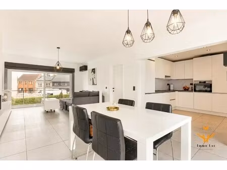 instapklaar appartement met zonneterras aan het donkmeer