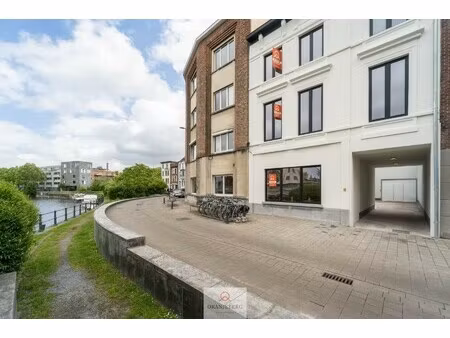gelijkvloerse studio edward pyneartkaai + berging / garage !