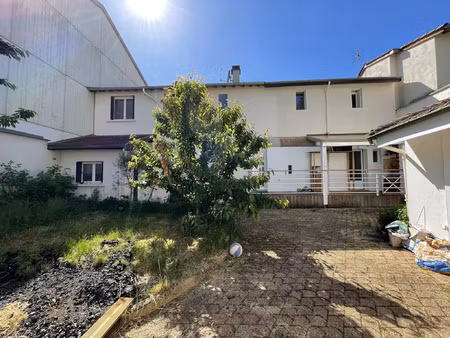 vente maison 6 pièces 152 m² amplepuis (69550)