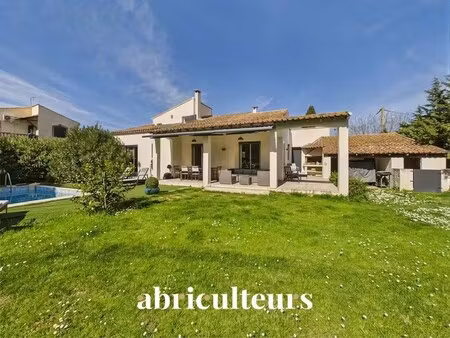 maison de luxe à vendre à arles : 550 000 € | 135m²