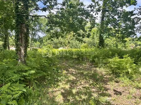 terrain de 864 m² à grayan-et-l'hopital