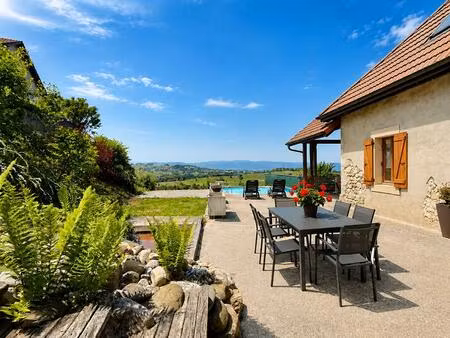 en exclusivite - annecy sud - gruffy - ancienne fruitière rénovée et terrain constructible