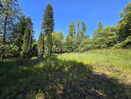 terrain de 1 431 m² à plechatel