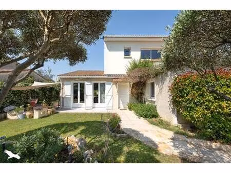vente maison 7 pièces 156 m² saint-aunès (34130)