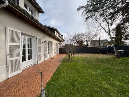 location maison 3 pièces 76m²