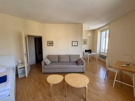 location appartement 1 pièce 35m² montmorillon 86500