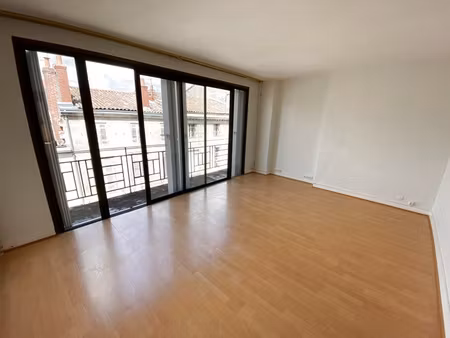 location appartement 3 pièces 62m² bordeaux 33000