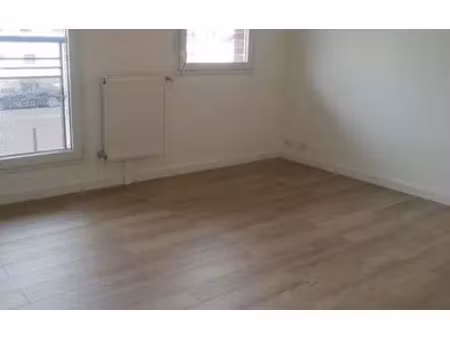 neuilly-sur-marne (93330)