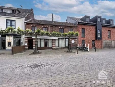 commercieel te koop in bree met 3 slaapkamers