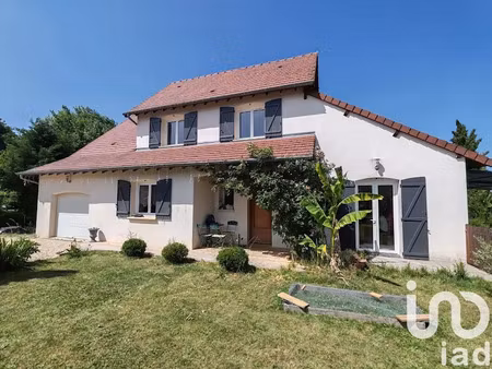 vente maison 7 pièces 180 m² à neuilly-le-réal (03340)  249 000 €