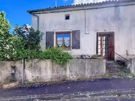 vente maison 1 pièce 58 m² saint-aigulin (17360)