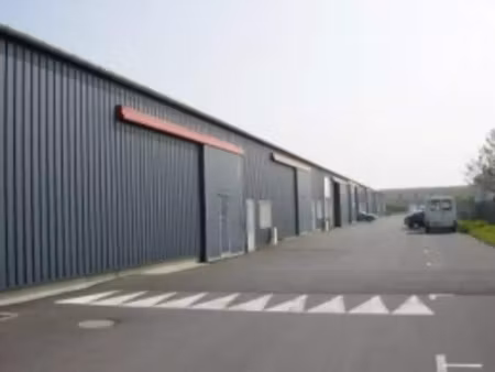 location local d’activités grentheville 14540 225m²
