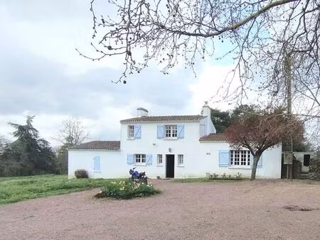 maison divatte sur loire