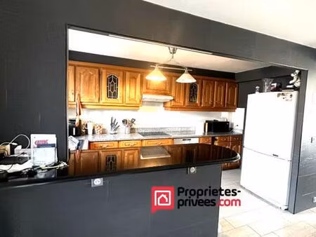 maison de 6 pièces 105 m² 4 chambres et 1 bureau à roissy-en-france