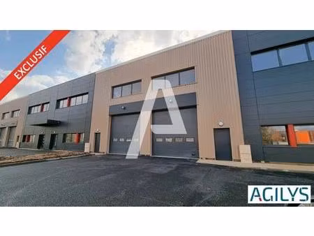location local d’activités villejust 91140 840m²