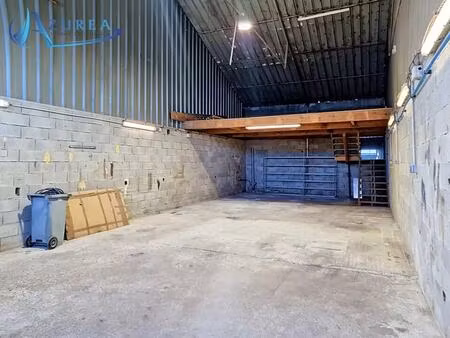 location entrepôt antibes 06600 120m²
