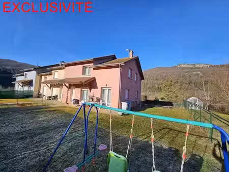 vente maison 5 pièces 167 m² à molinges (39360)  255 000 €