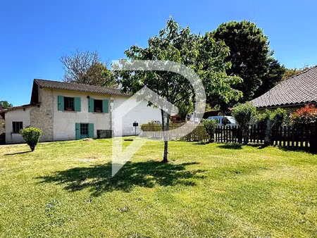 maison en pierre de 100m2 saint aquilin