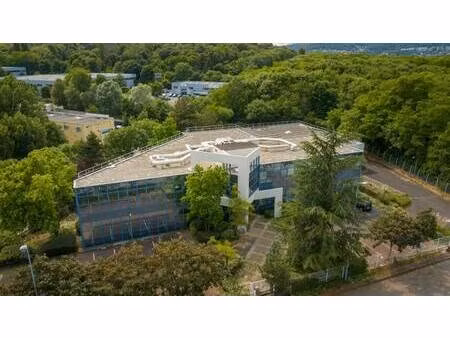 location entrepôt villebon sur yvette 91140 2000m²