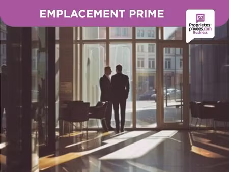 perigueux - local commercial 153m² ( possibilité d'aménagements résidentiels )