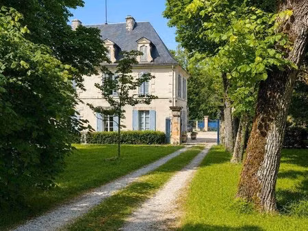 bergerac château manoir avec 4 9 ha