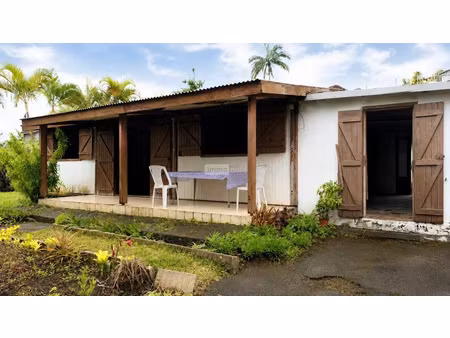 vente maison 5 pièces 100.3 m² à le guillaume (97423)  264 500 €