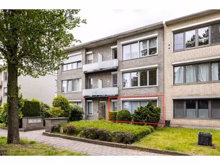 appartement te koop in schoten met 3 slaapkamers