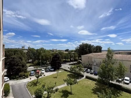 appartement centre uzes