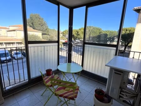 investissement : appartement centre uzes avec garage