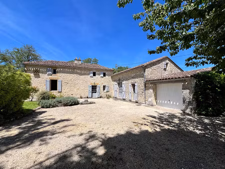 vente maison 10 pièces 232 m² monpazier (24540)