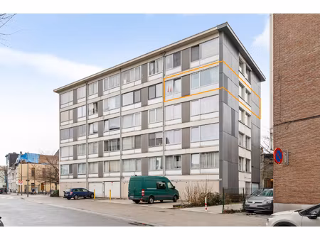 appartement te koop in borgerhout met 3 slaapkamers