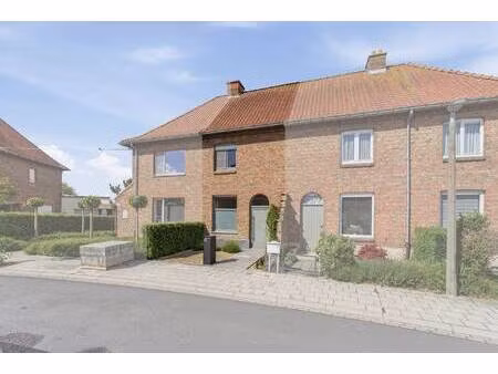 huis te koop in veurne met 3 slaapkamers