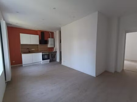 rénové et isolé  appartement t3  47m²