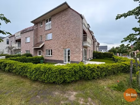 serskamp - gelijkvloers appartement met autostaanplaats