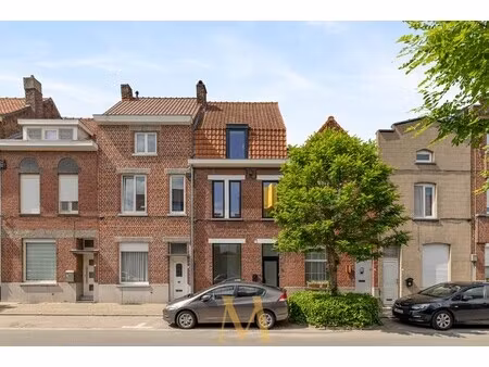 huis te koop in kortrijk met 3 slaapkamers