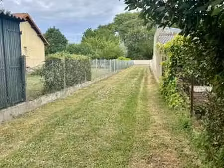 vente terrain piscine à montamisé (86360) : à vendre piscine / montamisé