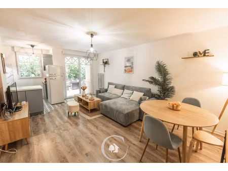 appartement t2 - une chambre - terrasse - parking