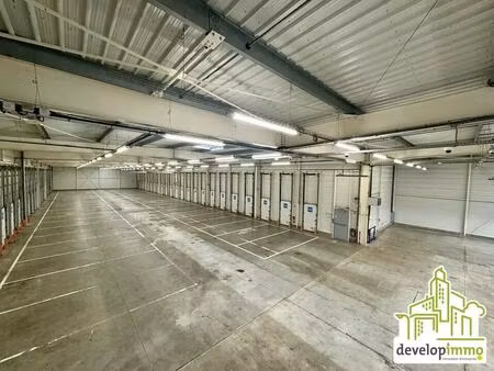 vente local d'activités 1 980 m²