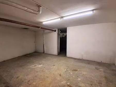 vente entrepôt nice 06000 124m²