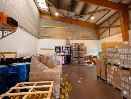 vente local d'activités 320 m²